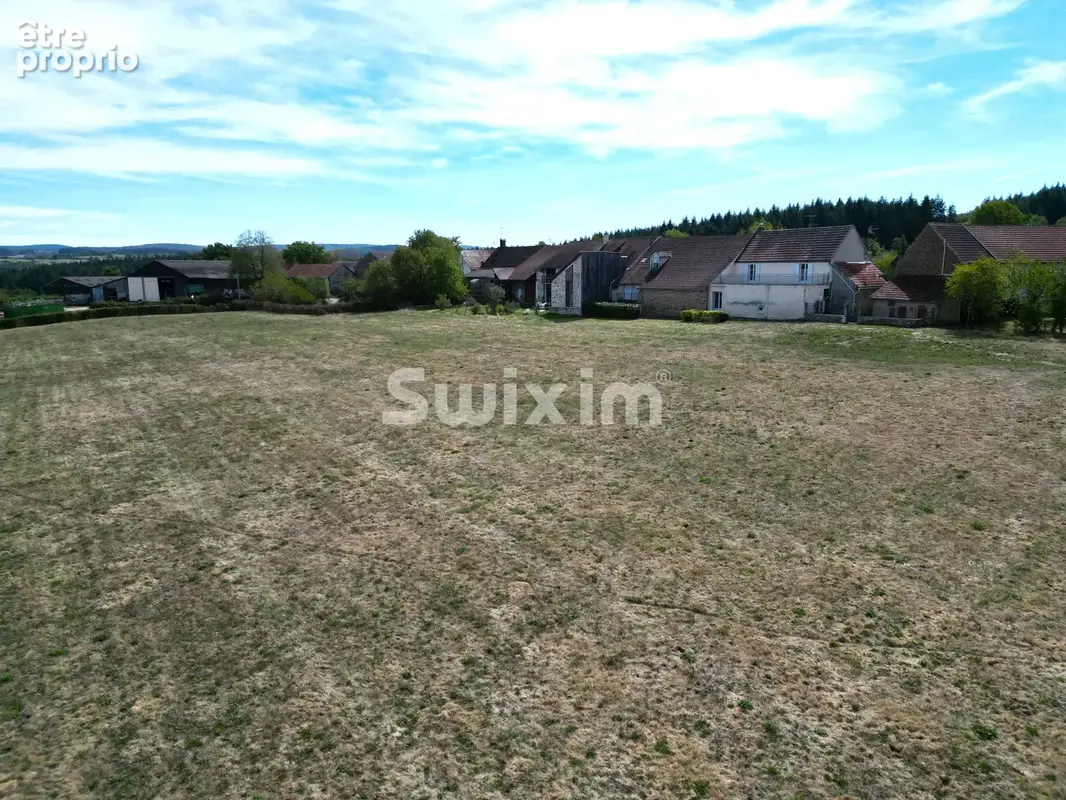 Corps de ferme rénové avec dépendances sur 12 600 m² de terrain - photo 18