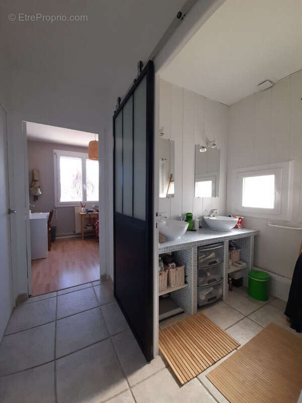 Maison  5 pièce(s) à BEAUMONT les VALENCE - photo 12