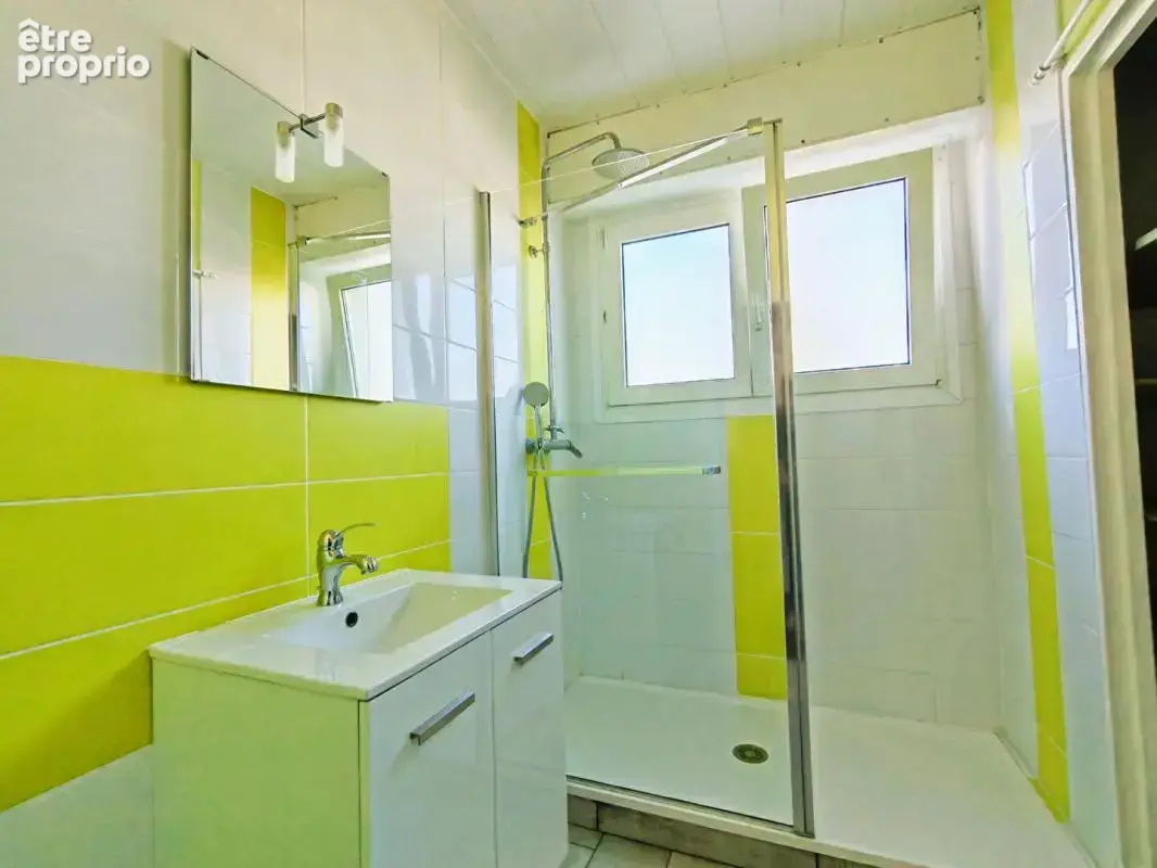 Appartement  T2  de 54 m 2  à Saint Benoit non meublé, cuisine indépendante, 1 chambre - photo 5