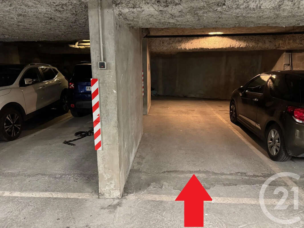 Parking à LYON-7E