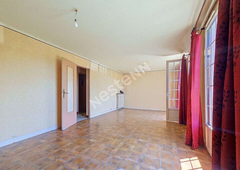 Maison à CHAUMONTEL