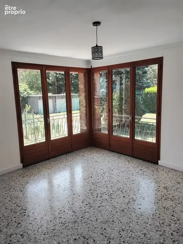 Appartement à SAINT-JEAN-DE-MAURIENNE