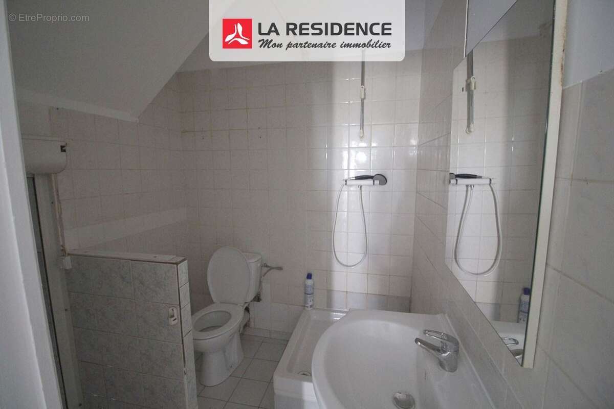 Appartement à FRENEUSE