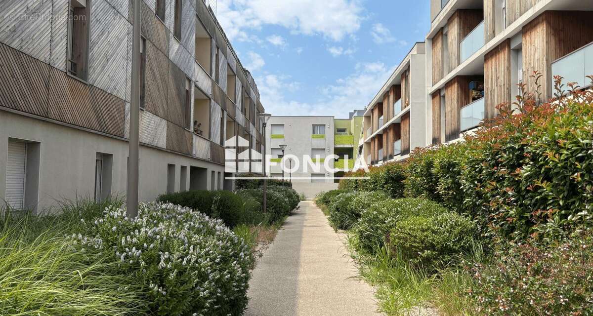 Appartement à CASTELNAU-LE-LEZ