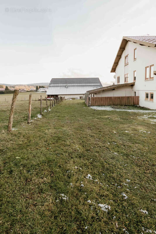 Maison à LA LONGEVILLE