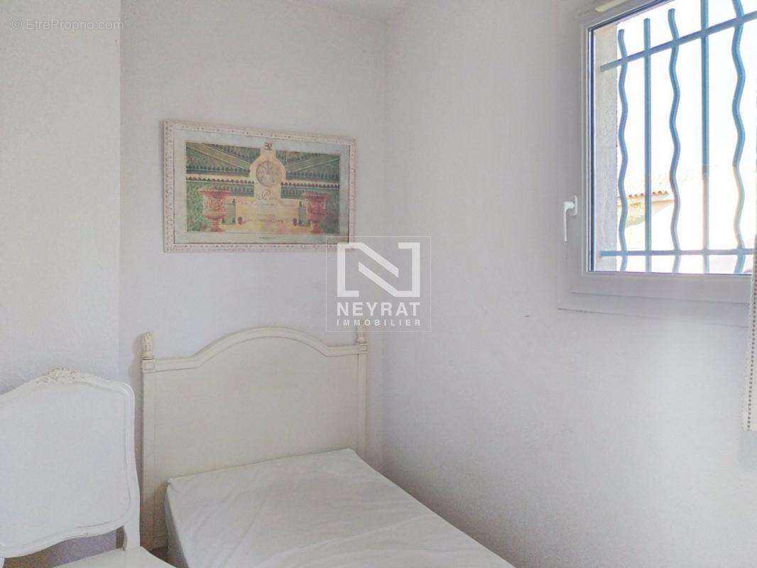 Appartement à MONTAUROUX