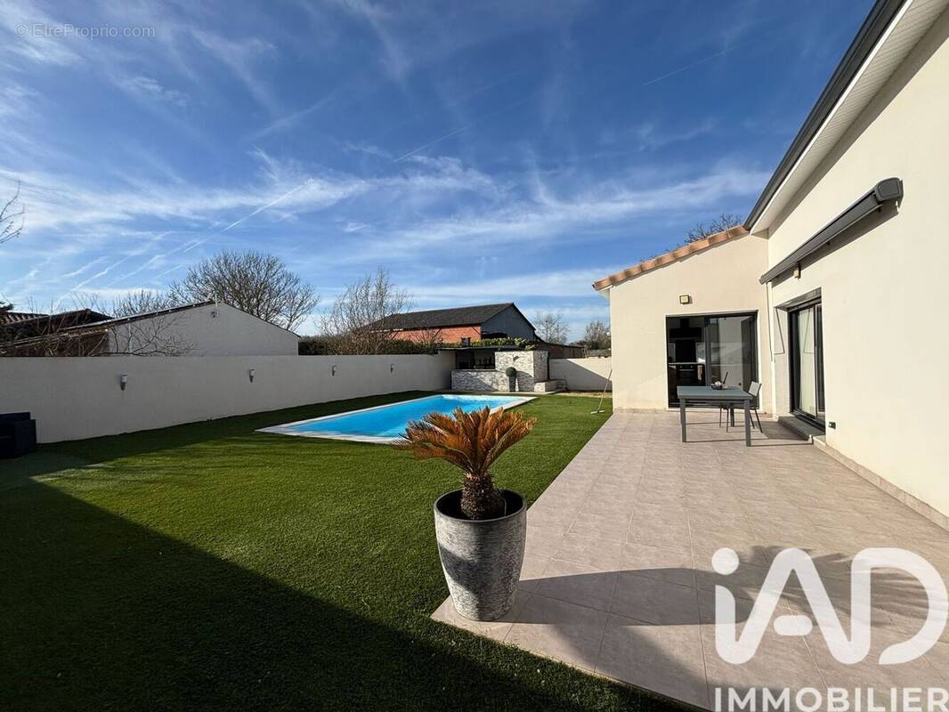 Photo 1 - Maison à MERVILLE