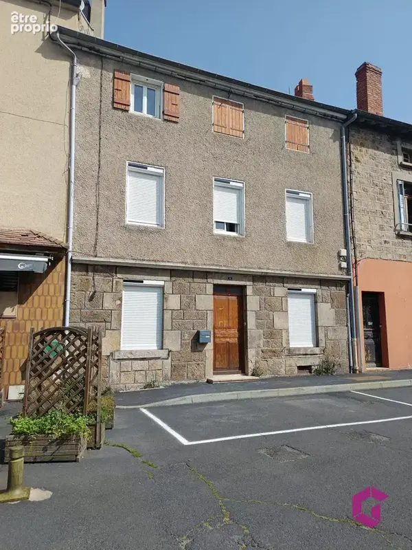 Maison à MONTFAUCON-EN-VELAY