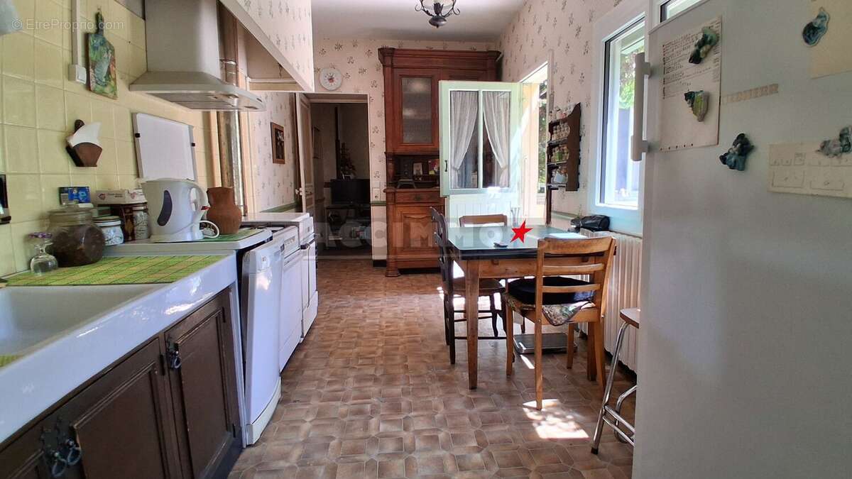 Mazamet - maison avec jardin et garage - photo 3