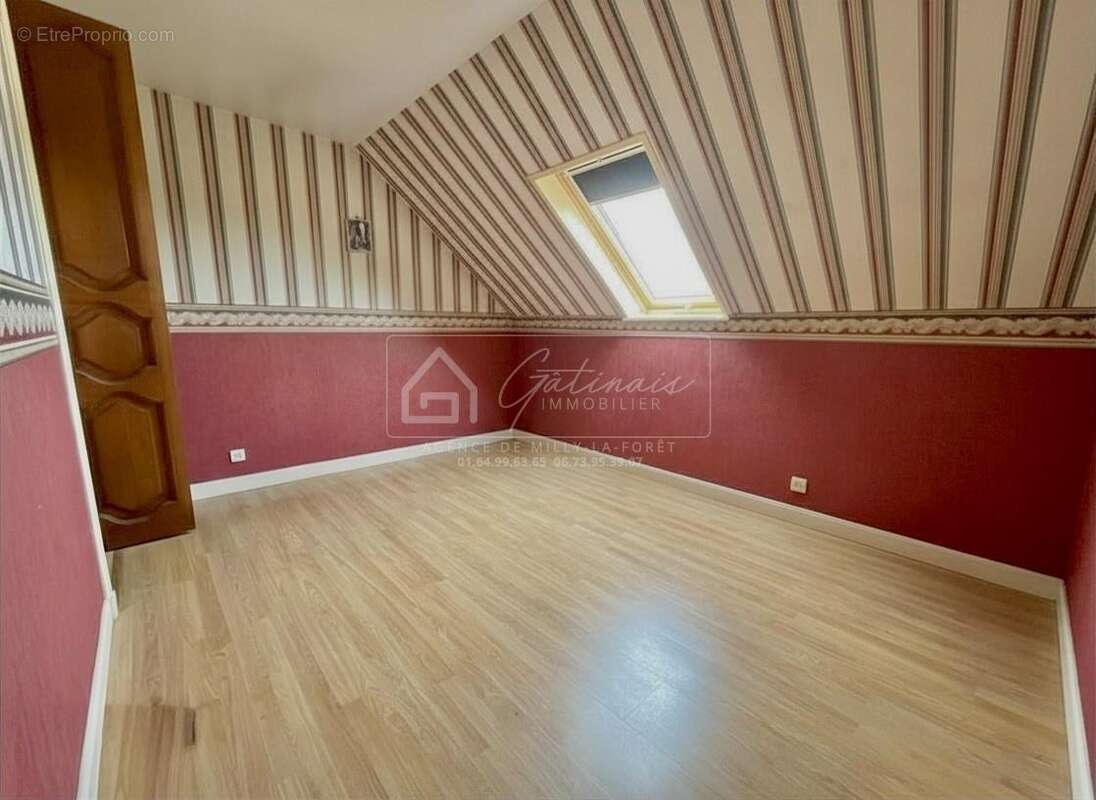 Maison à MILLY-LA-FORET