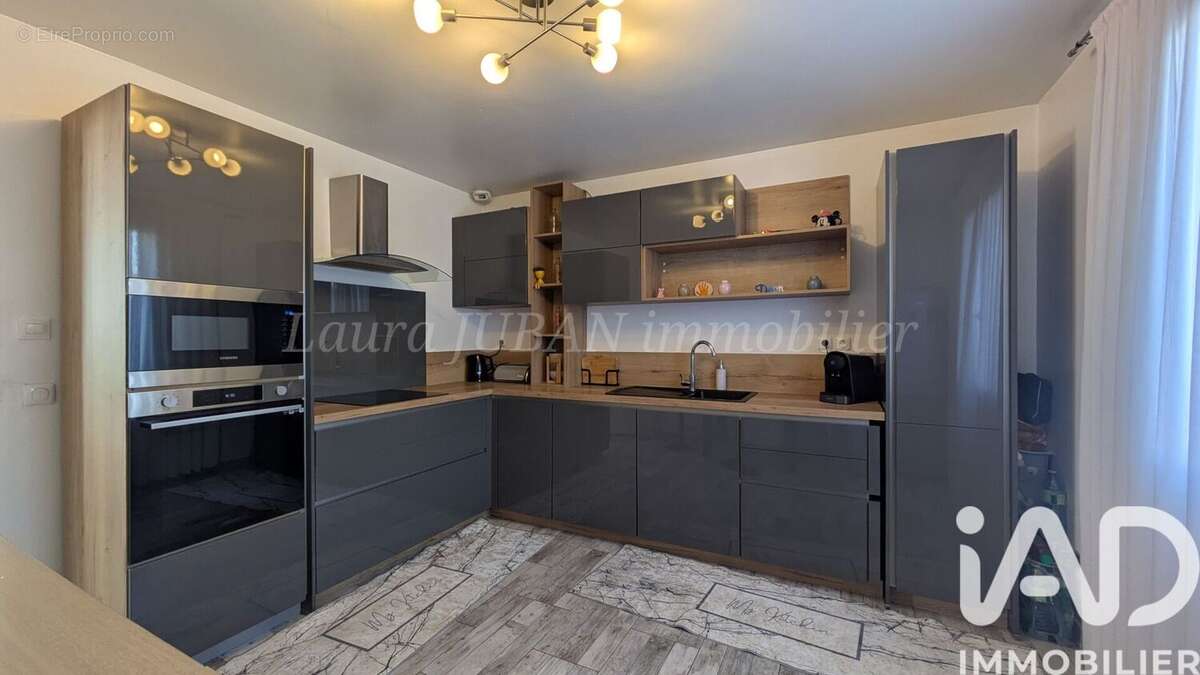 Photo 8 - Maison à MONTEREAU-FAULT-YONNE