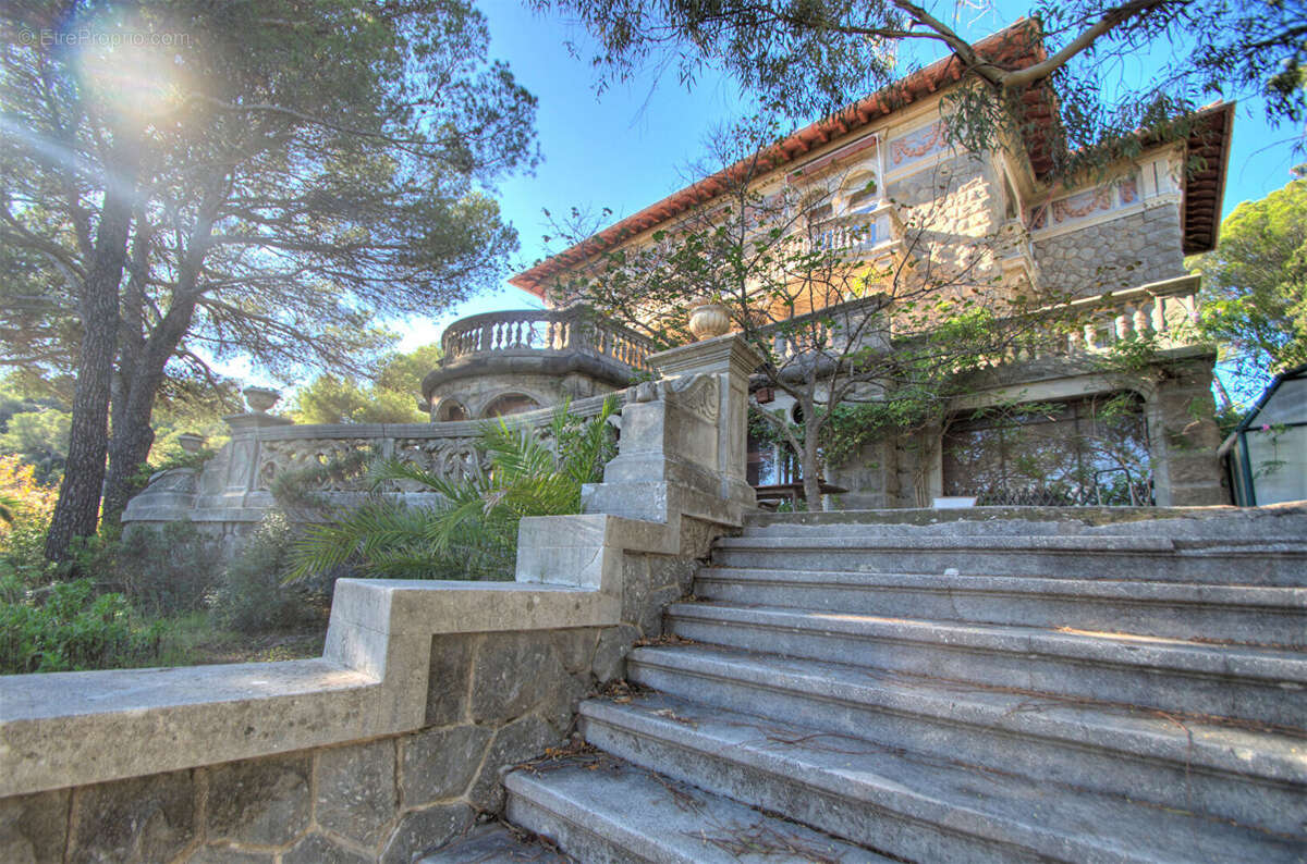 Maison à SAINT-RAPHAEL