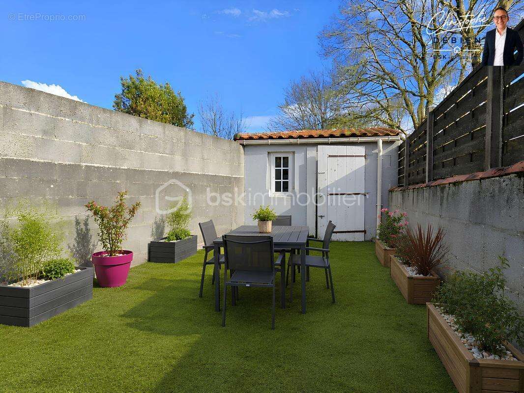 Maison rénovée – 2 chambres - calme – cour – poêle à bois - la bruffière - photo 15