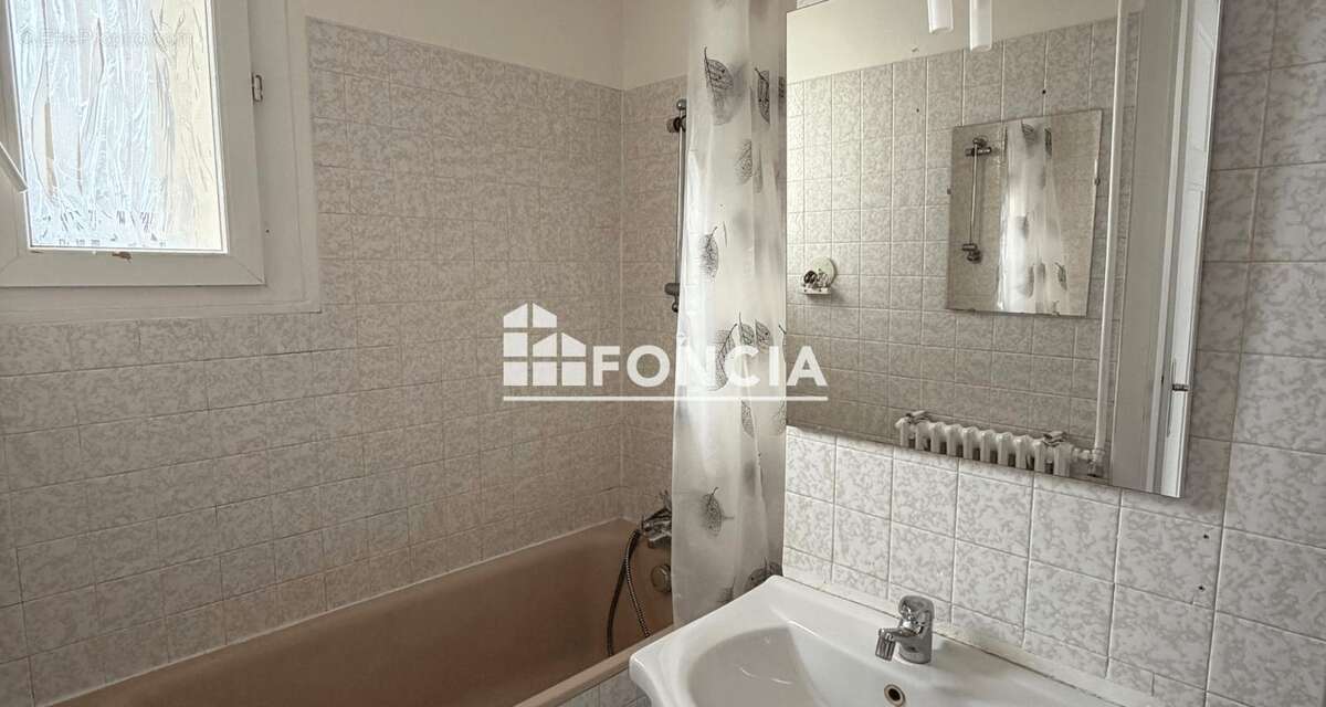 Appartement à RUEIL-MALMAISON