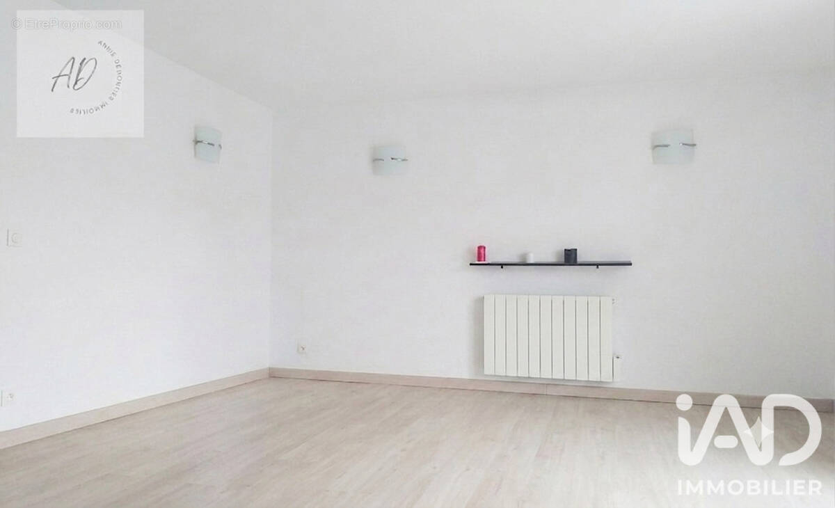 Photo 1 - Appartement à THIAIS