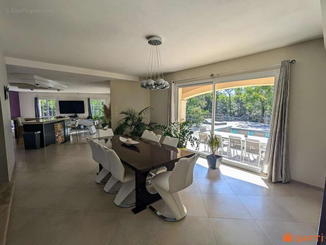 Photo 6 - Maison à SAINT-MARTIN-DE-VALGALGUES