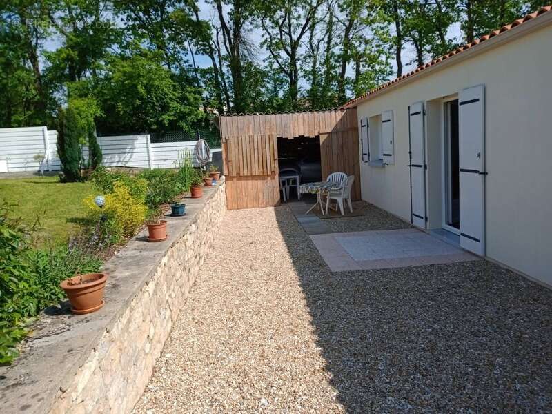 Maison à MAREUIL-SUR-LAY-DISSAIS