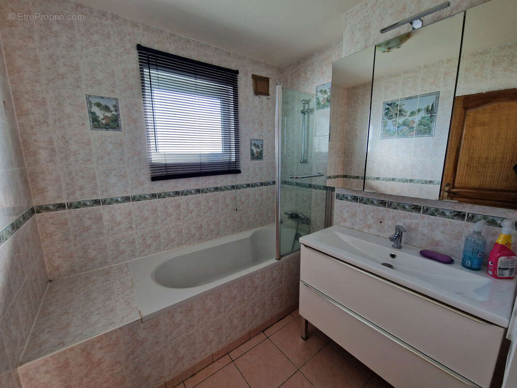 Maison à SAINT-LEGER-DU-BOIS