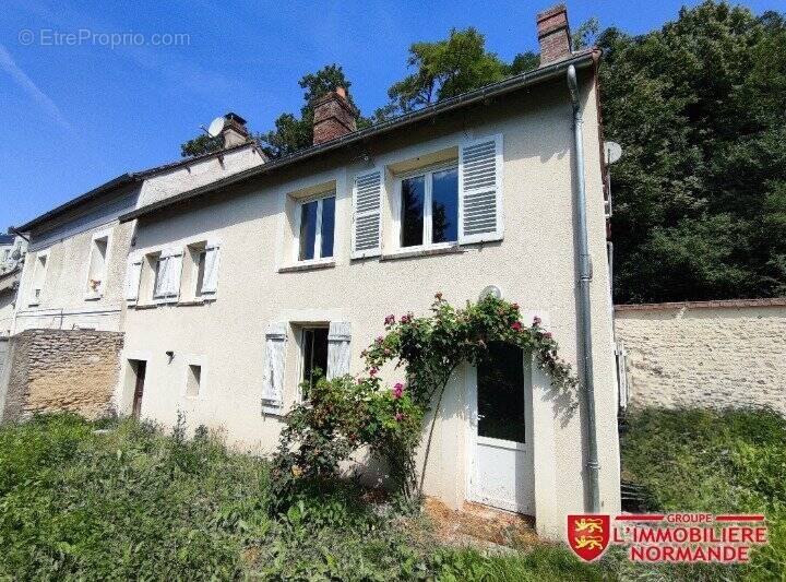 Maison à BREUILPONT