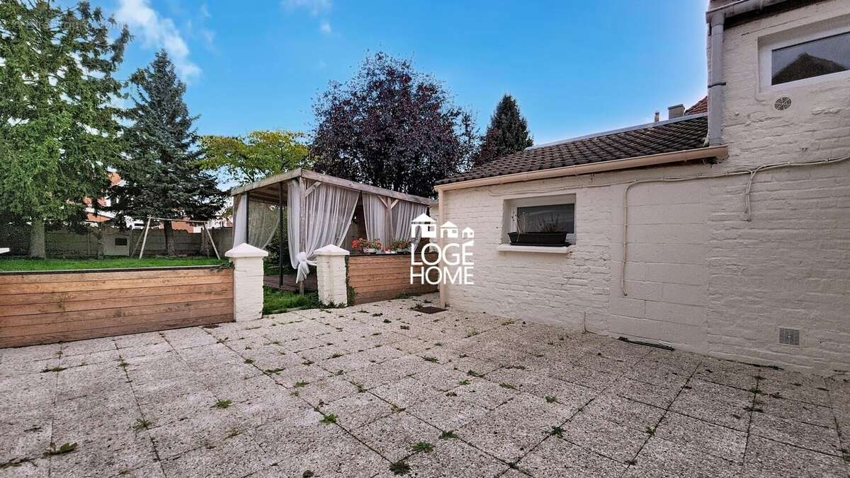 Terrasse - Maison à DOURGES