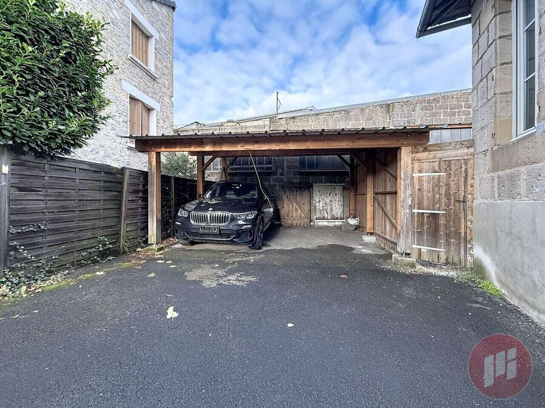 Appartement à BRIVE-LA-GAILLARDE