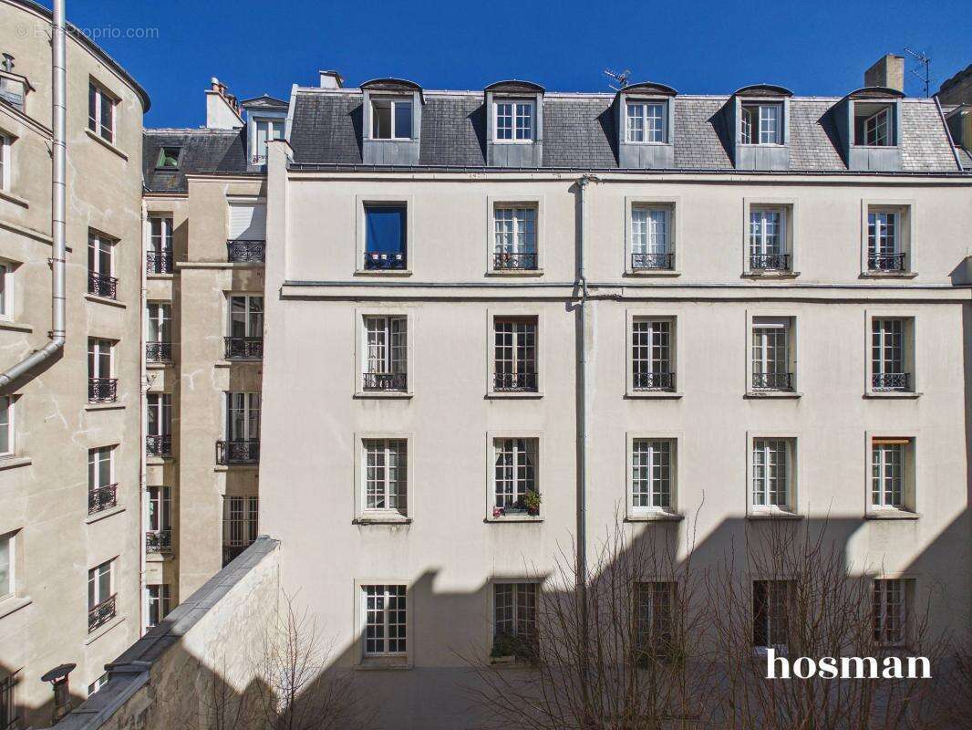 Appartement à PARIS-4E