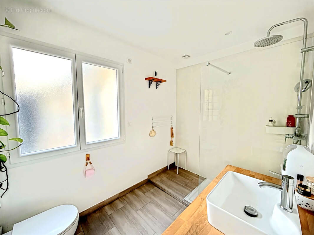 Maison à AIGUES-VIVES