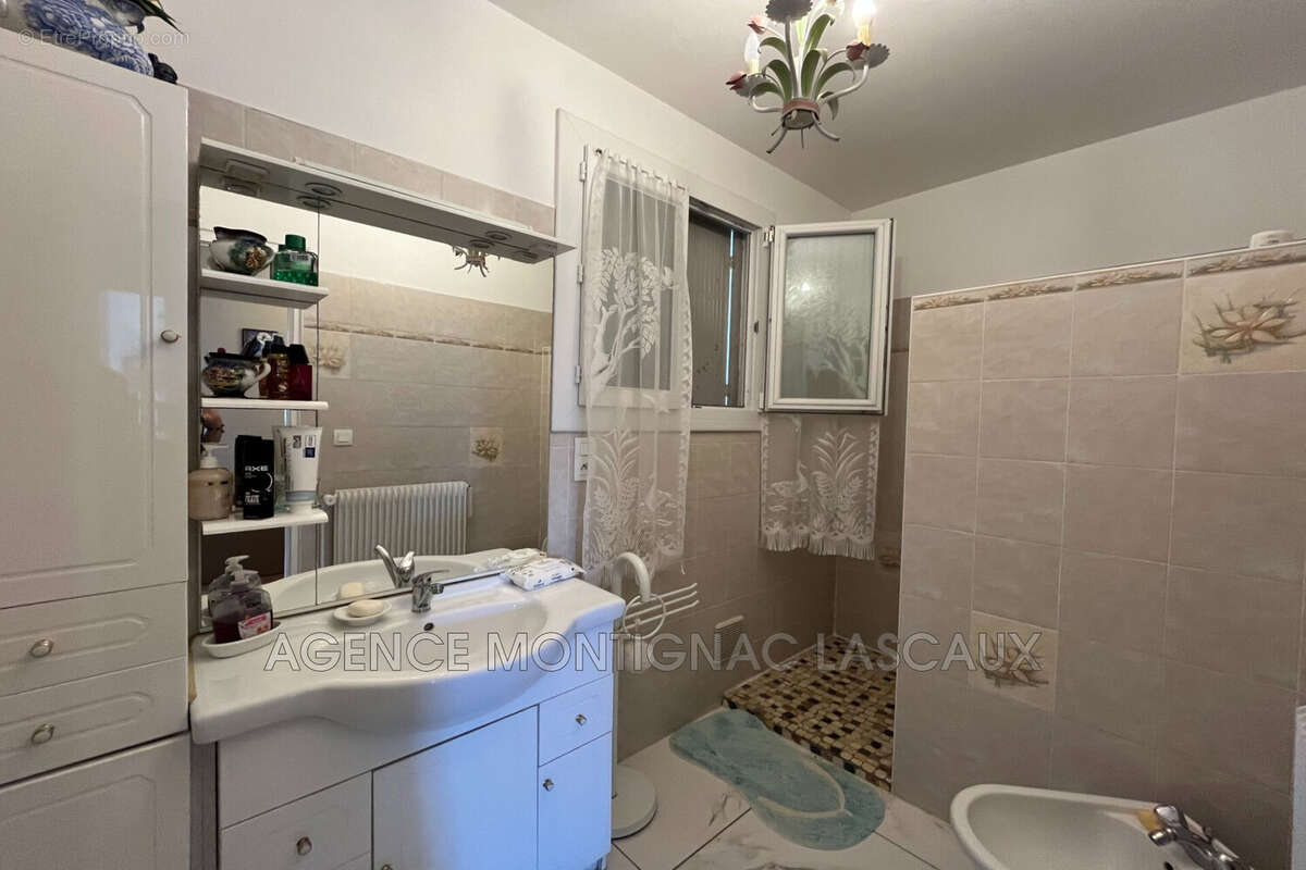 Maison à MONTIGNAC