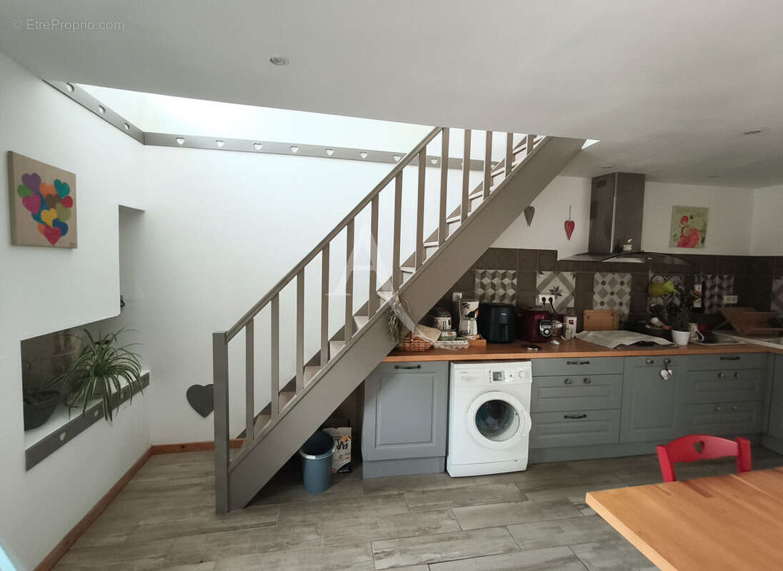 Maison Villentrois-faverolles-en-berry France  4 pièce(s) 91.04 m2 - photo 5
