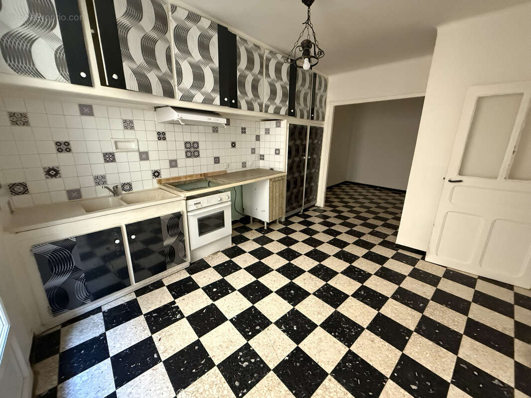 Maison à SAINT-JEAN-DE-FOS