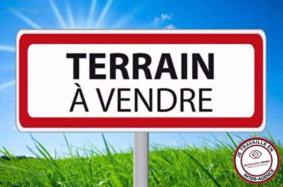 Terrain à BUTHIERS