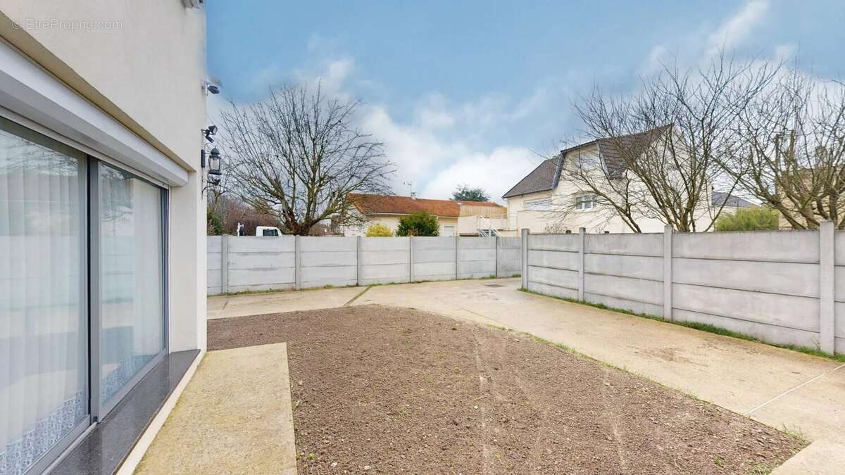 Maison à MONTFERMEIL