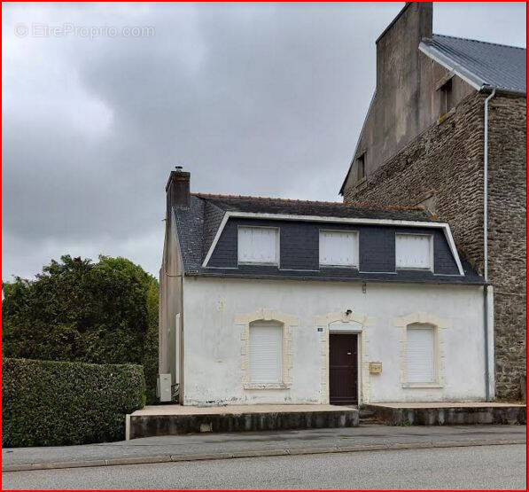 Maison à LANDELEAU