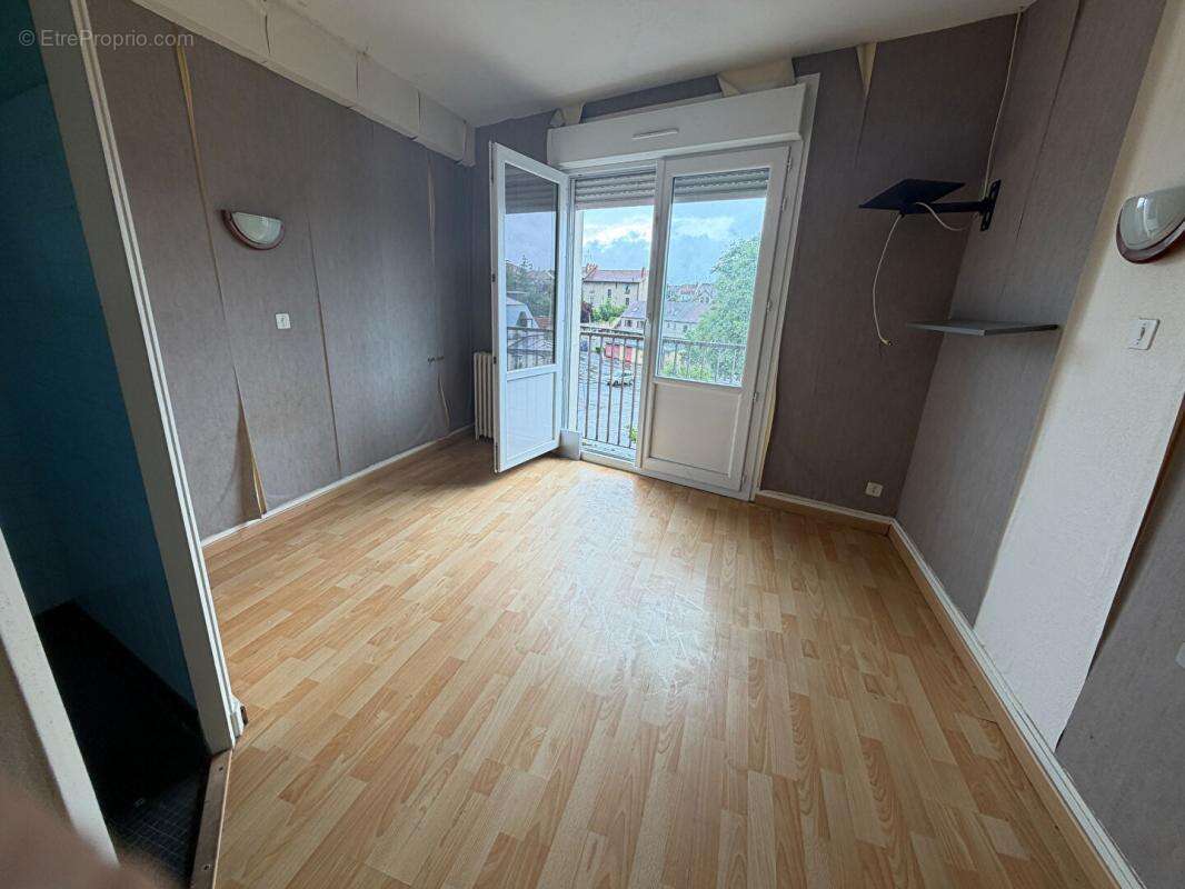 Appartement à IMPHY
