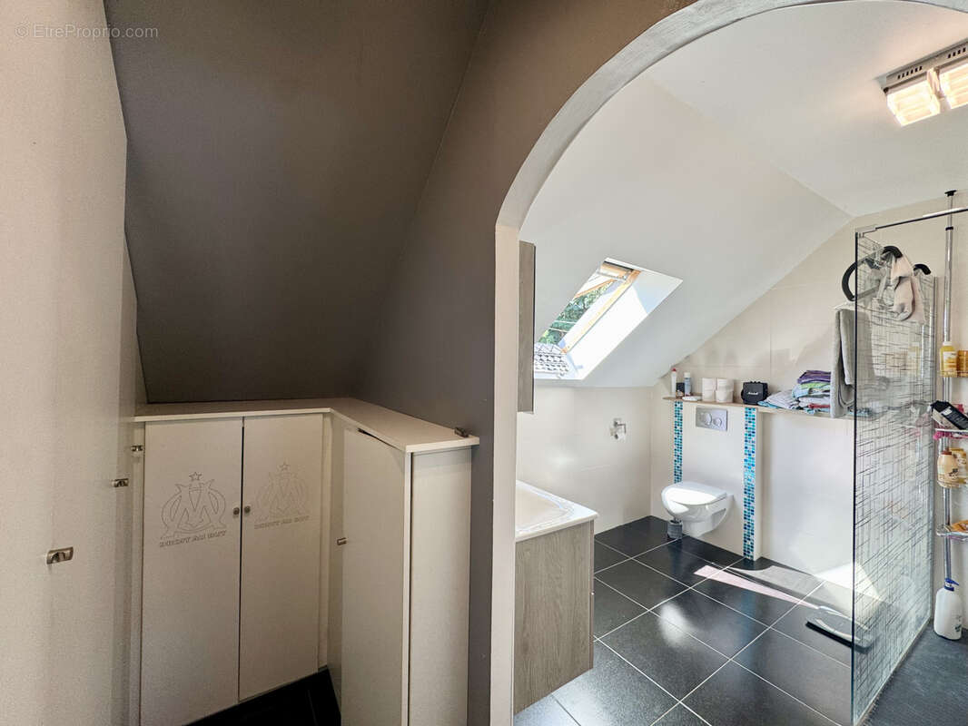 Maison à COULOMMIERS