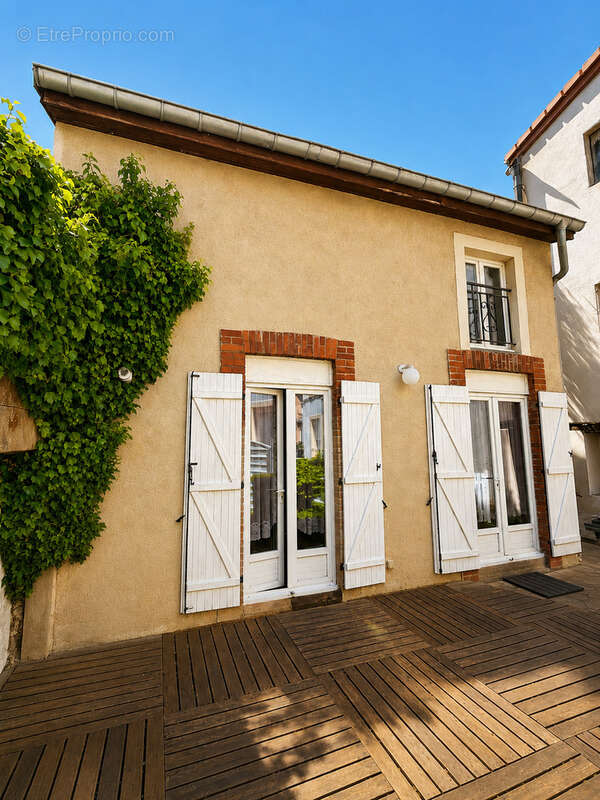 Maison à LE BAN-SAINT-MARTIN