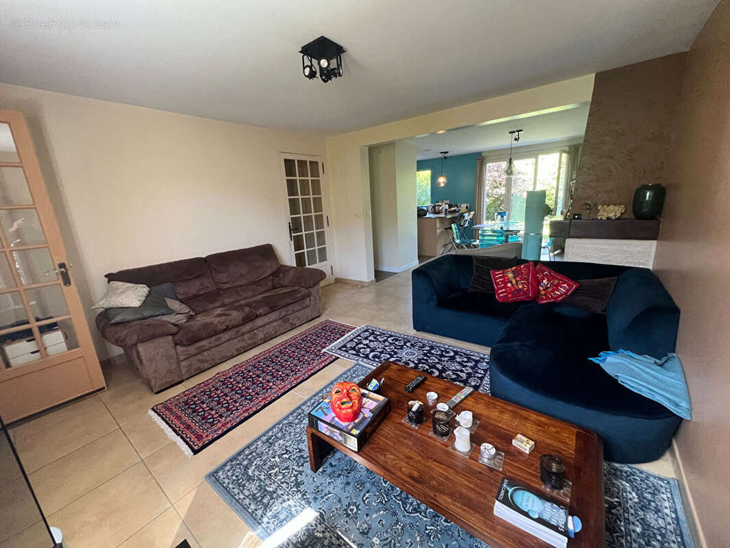 Maison à VILLIERS-SAINT-FREDERIC