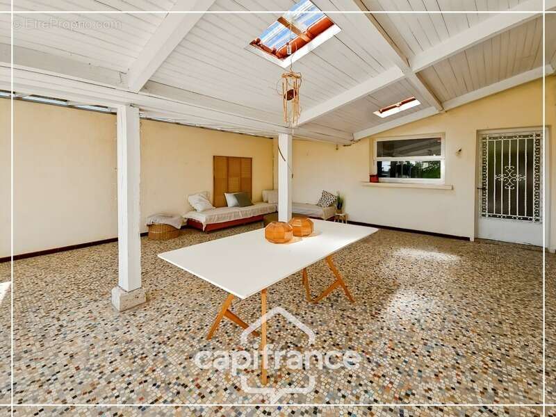 Maison à CASTELCULIER