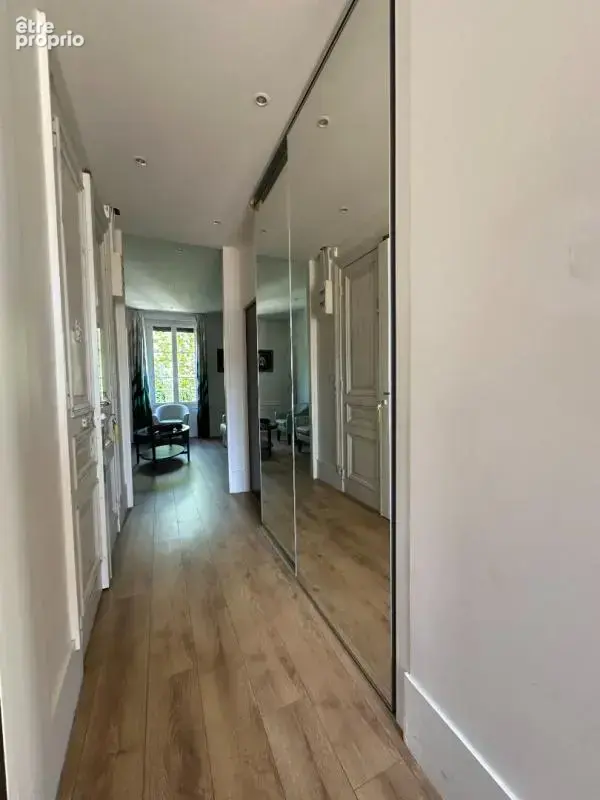 Appartement de standing 4 pièces 85 m2 avec balcons, cave et grenier - photo 5