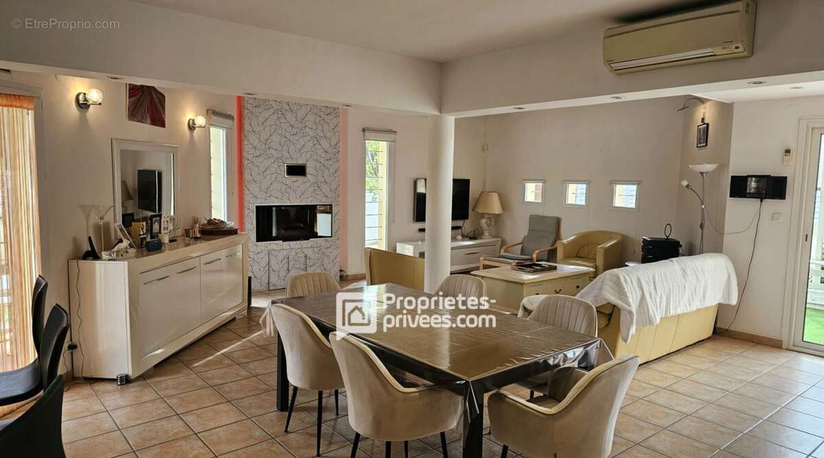 Maison d'architecte Latour-Bas-Elne 5 pièces de 145 m2 - photo 3