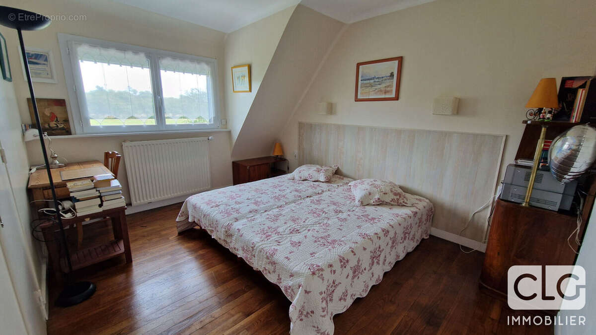 Maison à COMBRIT