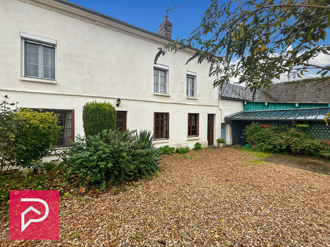 Maison à BEAUMONT-LE-ROGER