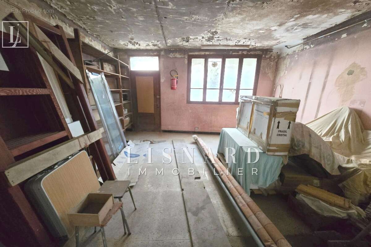 Appartement à VALLAURIS