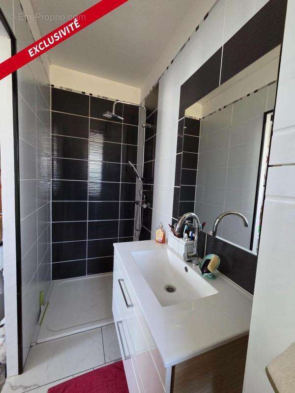 Maison renovée 135m² - 5 chambres - photo 7