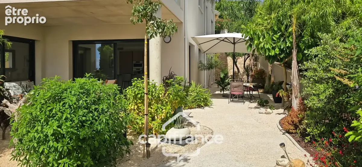 Appartement à vendre 3 pièces Rdc 3 parkings 2 garage BANDOL (83) - photo 3