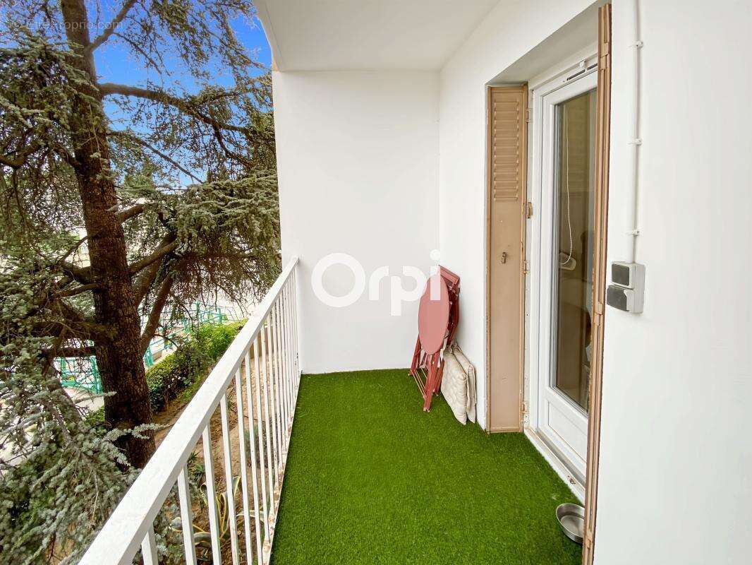 Appartement à MARSEILLE-12E