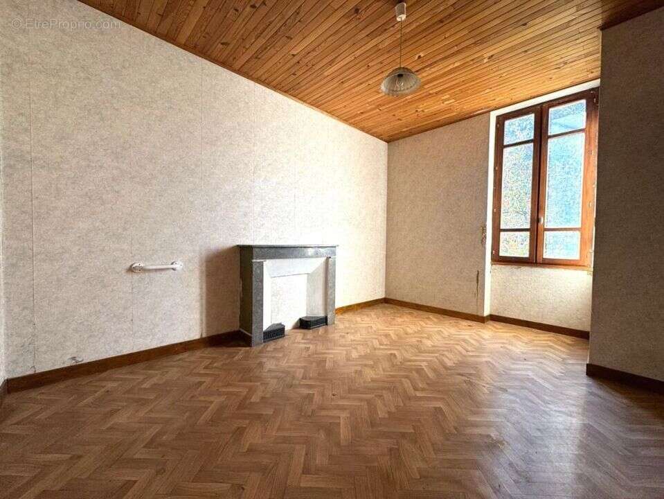 Maison à ROMANS-SUR-ISERE