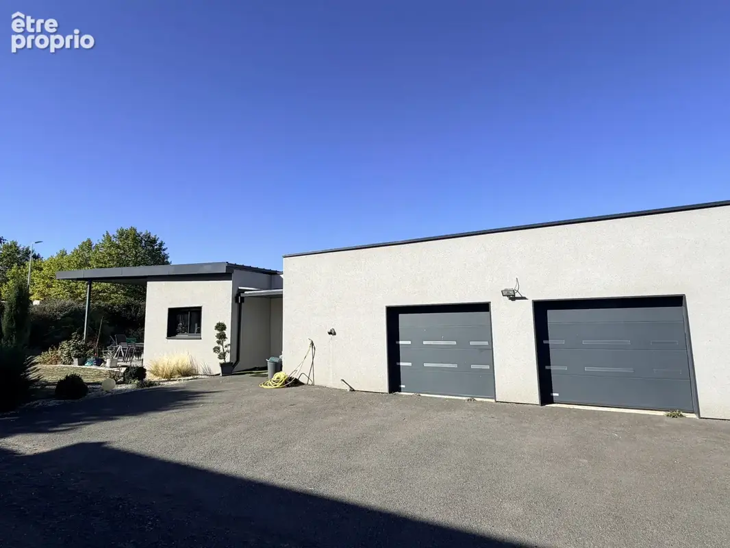 MALAUZAT  Maison moderne de 2017, de 158 m2 habitables, plain pied, 4 chambres, double garage et terrasse bio- - photo 4