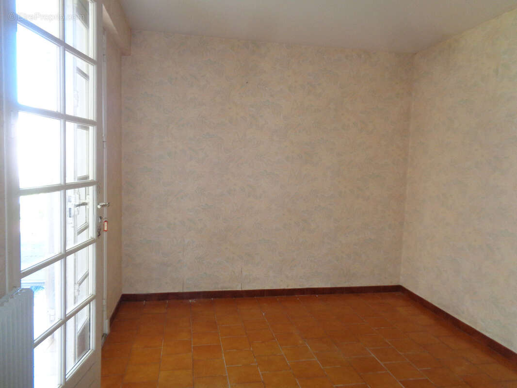 Maison à vendre SAUJON (17) 12 pièces 210m2 parcelle 700m2(deux habitations possibles) - photo 24