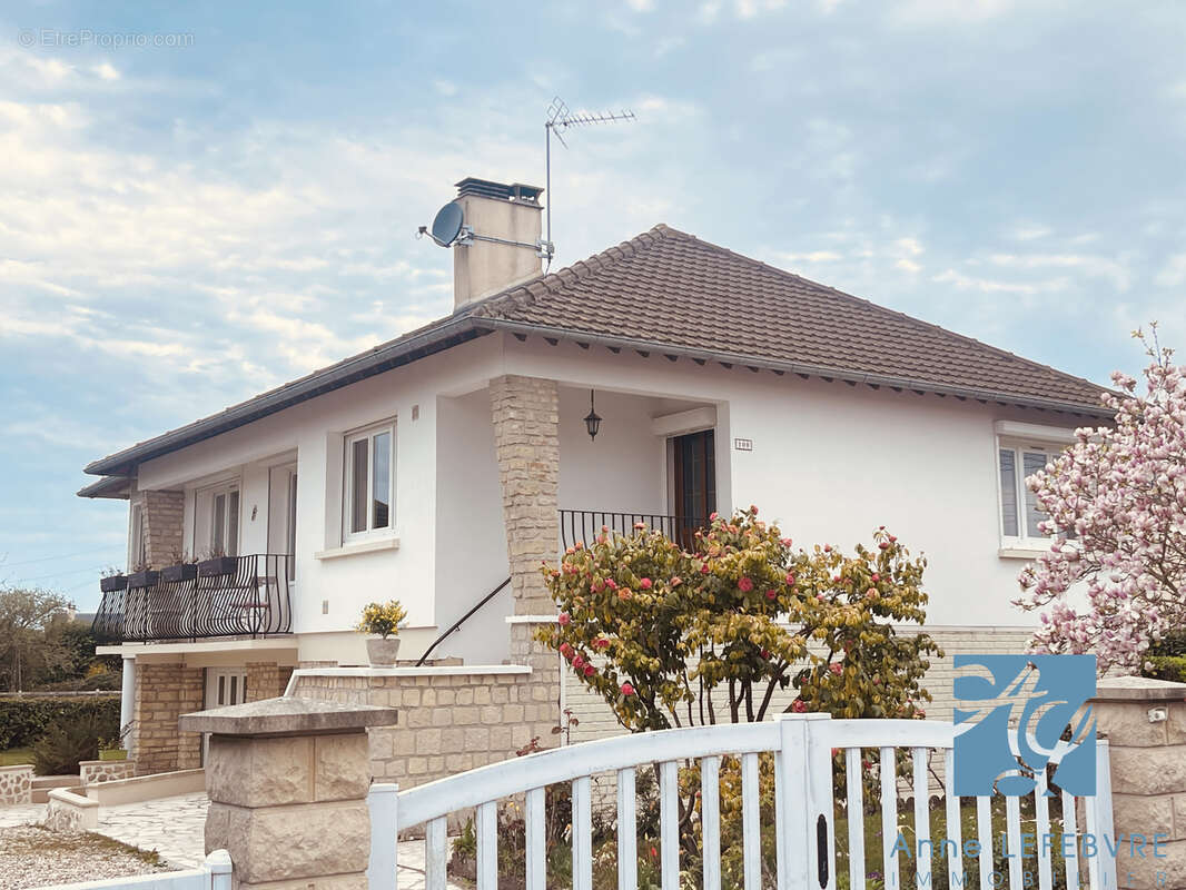 Maison à TROUVILLE-SUR-MER